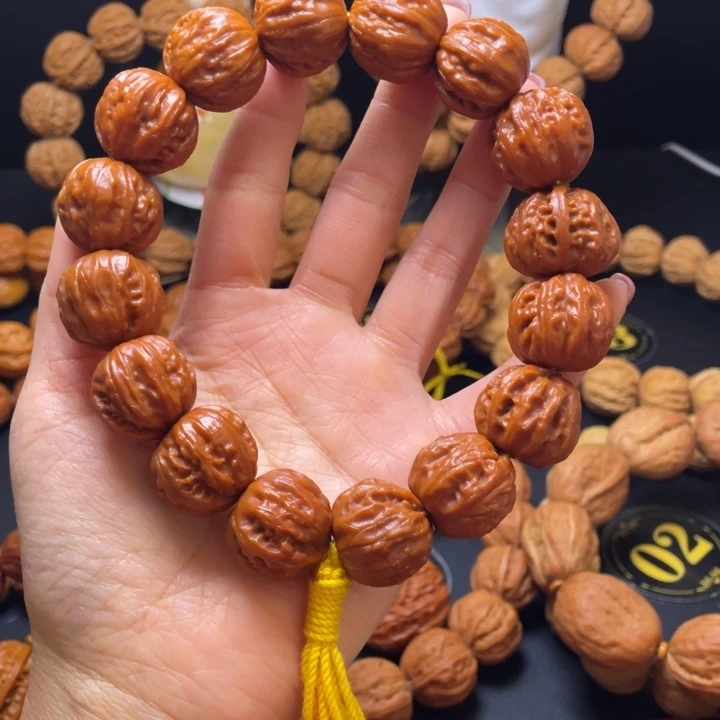 渣***。文玩核桃手串京八棱