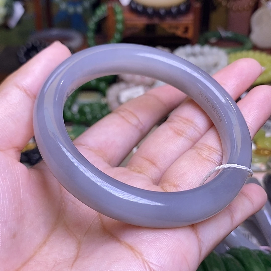 和田玉未镶嵌颈饰浓烟紫老料收藏手镯59圈