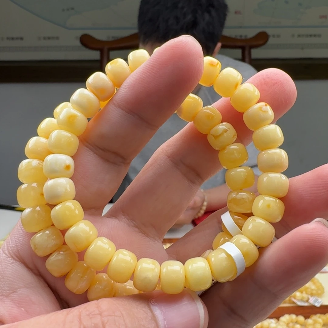 琥珀未镶嵌手链多样性发其一