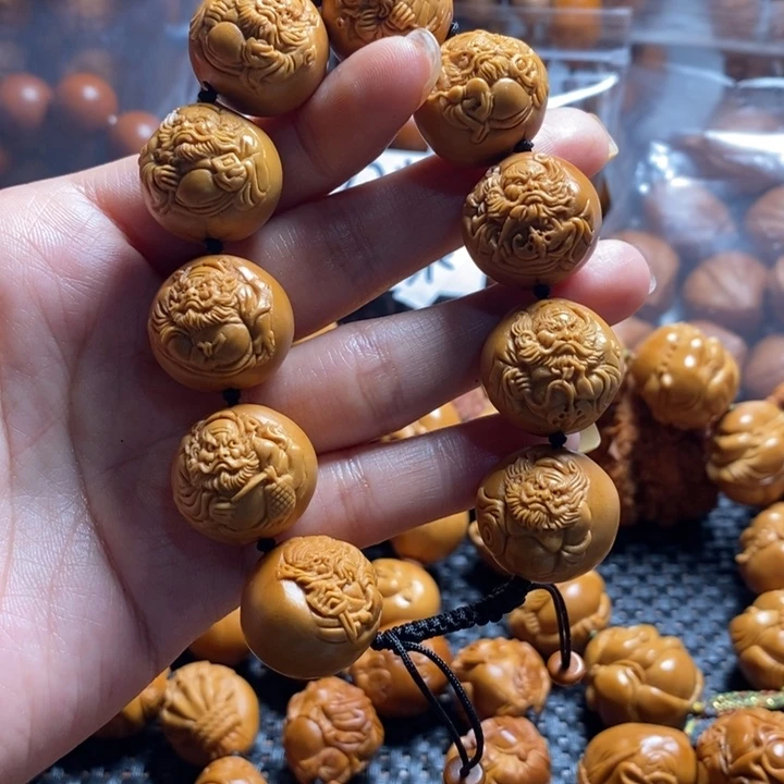 橄榄核吊坠用****1光背钟馗