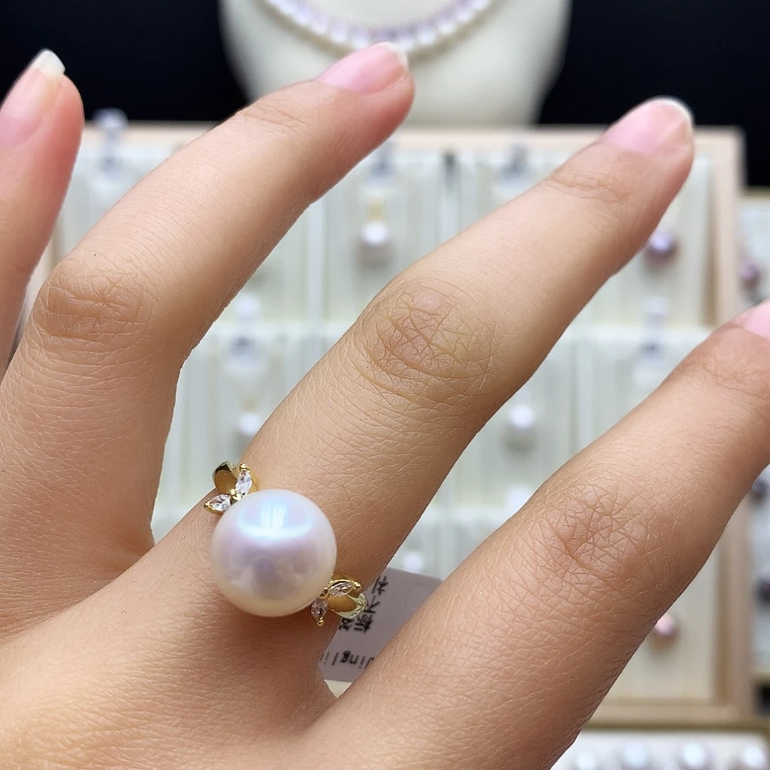 淡水珍珠颈饰合金