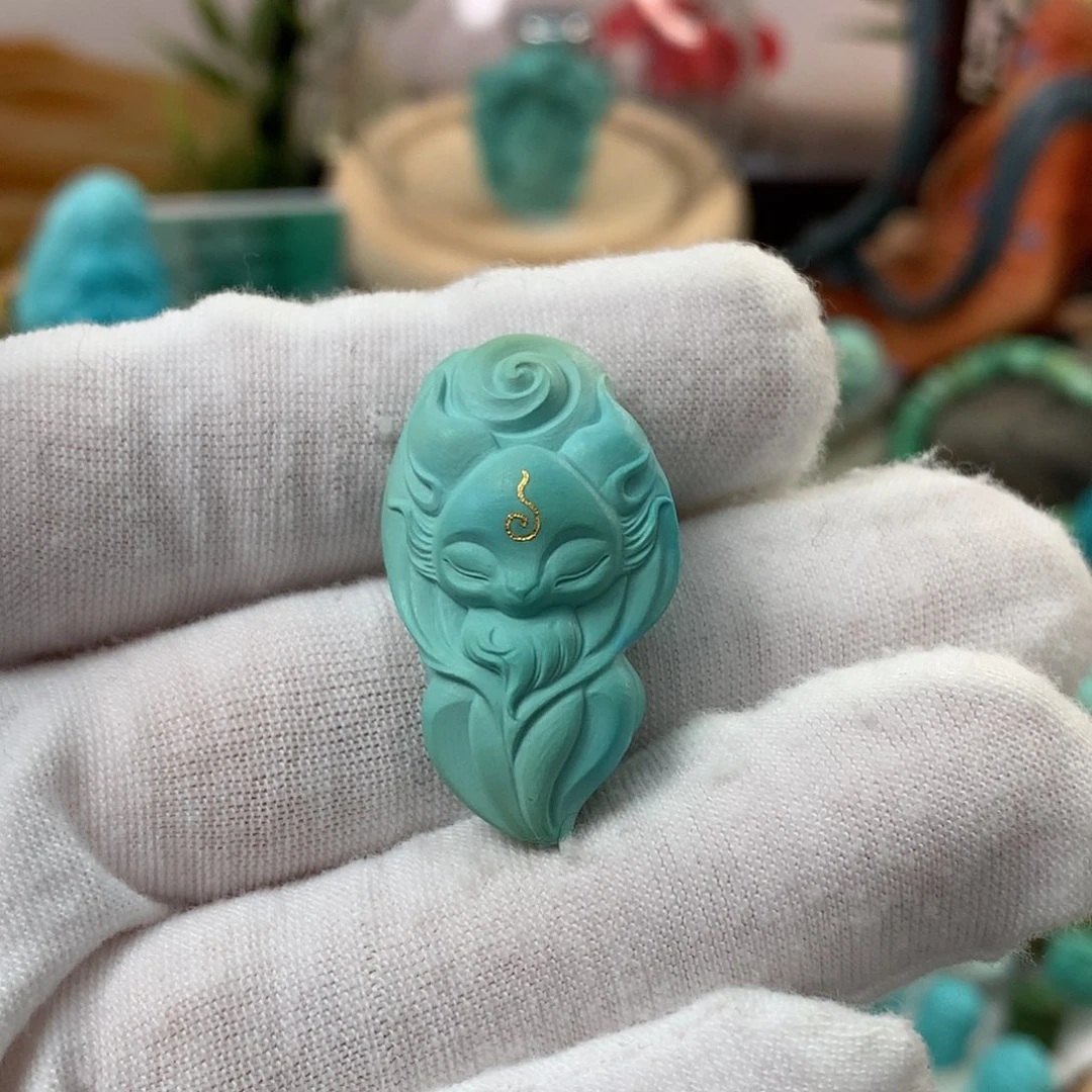 绿松石未镶嵌珠宝奇石