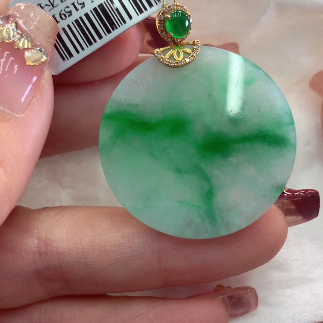 翡翠吊坠(不含链)18K金镶嵌