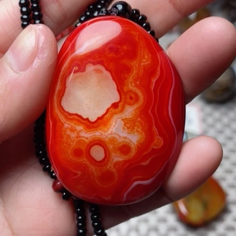 未镶嵌玛瑙/玉髓珠宝奇石