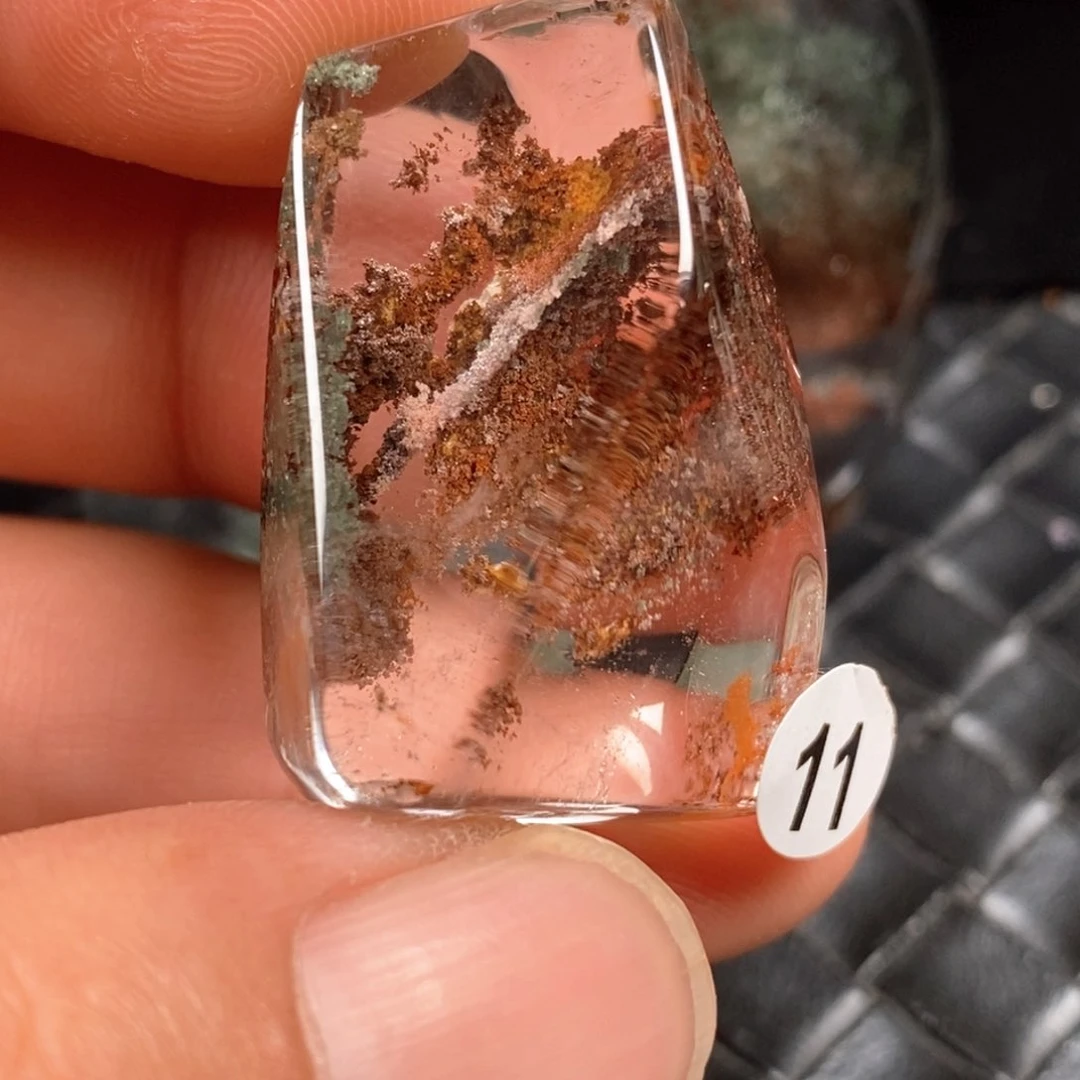 未镶嵌颈饰水晶水晶