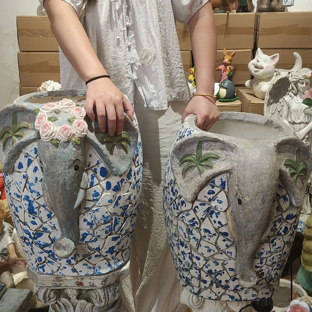 合成树脂氧化镁青花大象花盆一对