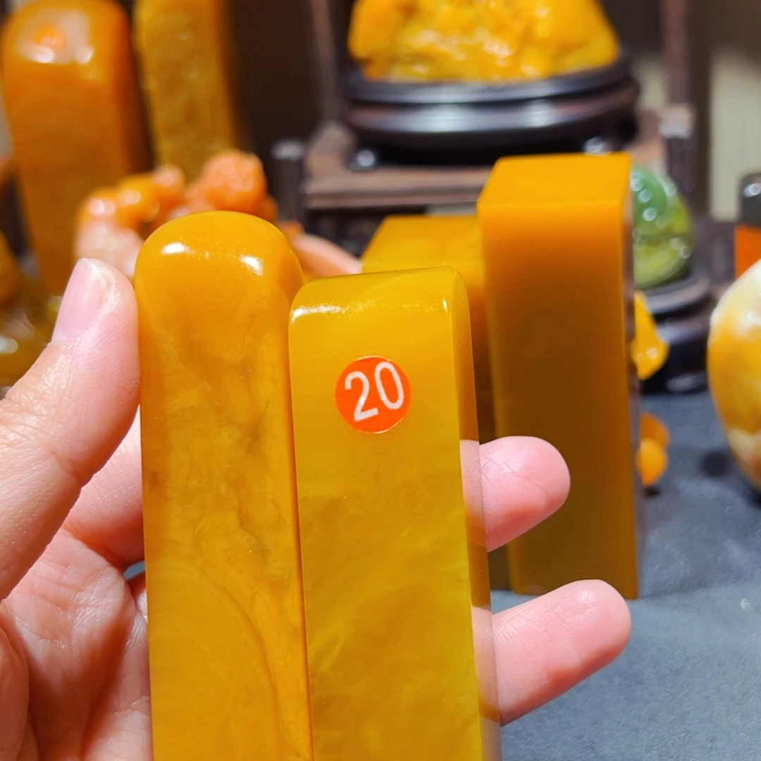 田黄石凌**藝石雕石雕石雕