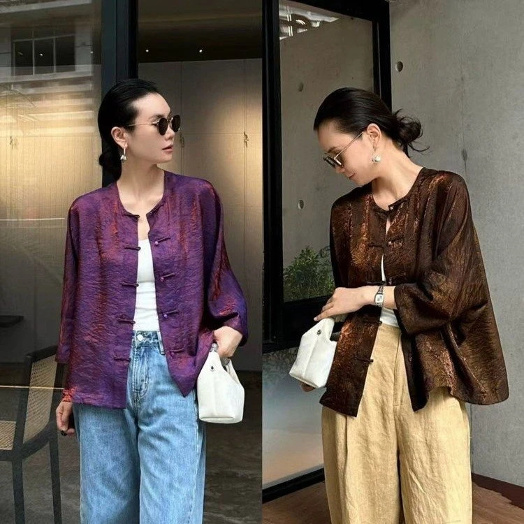 早秋上质薄款新中式国风圆领人丝盘扣提花洋气女上衣