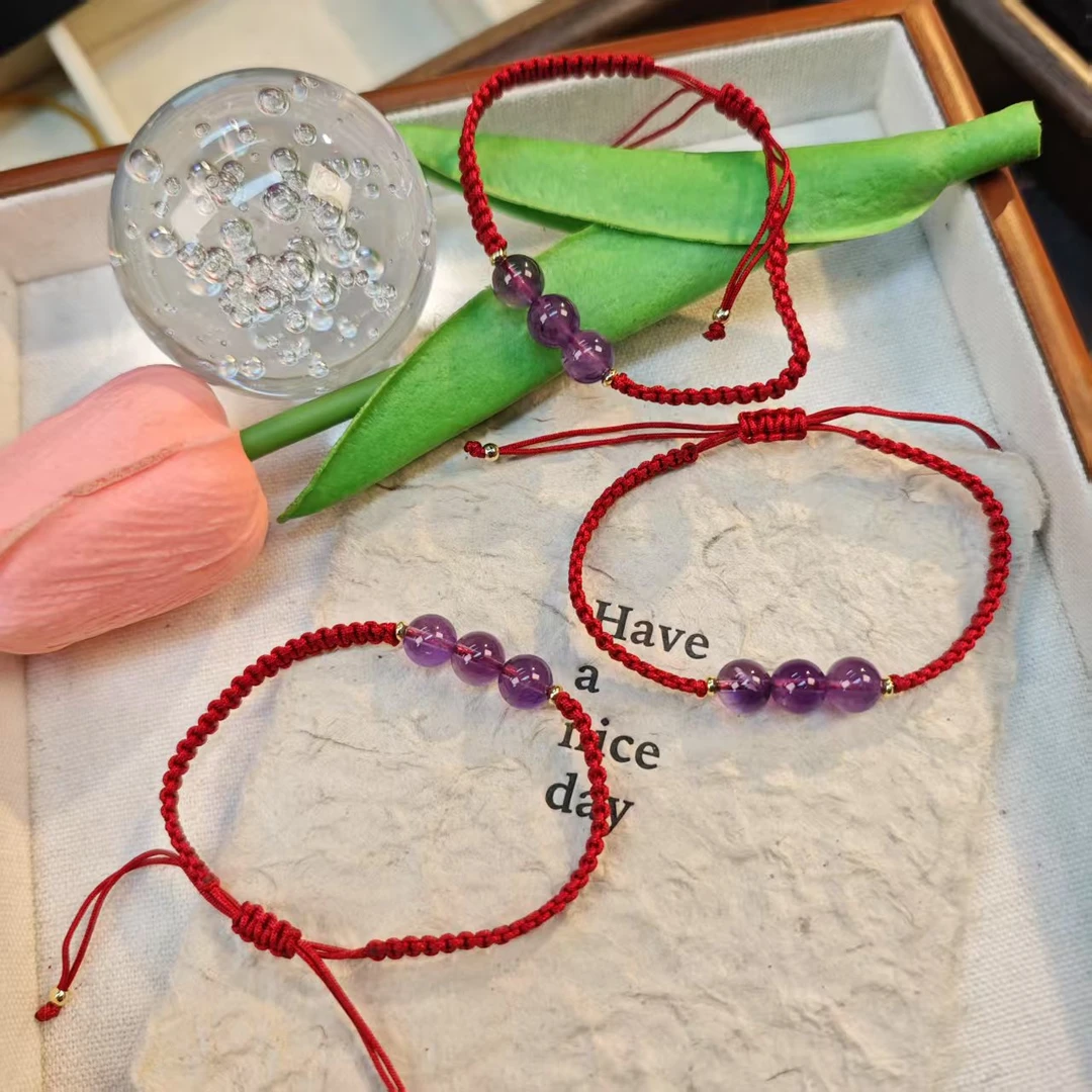 《小步舞曲》紫水晶红绳手链8m(多样发其一) SS60