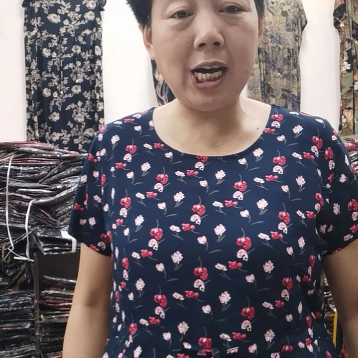 套头2X小碎花连衣裙抽绳红