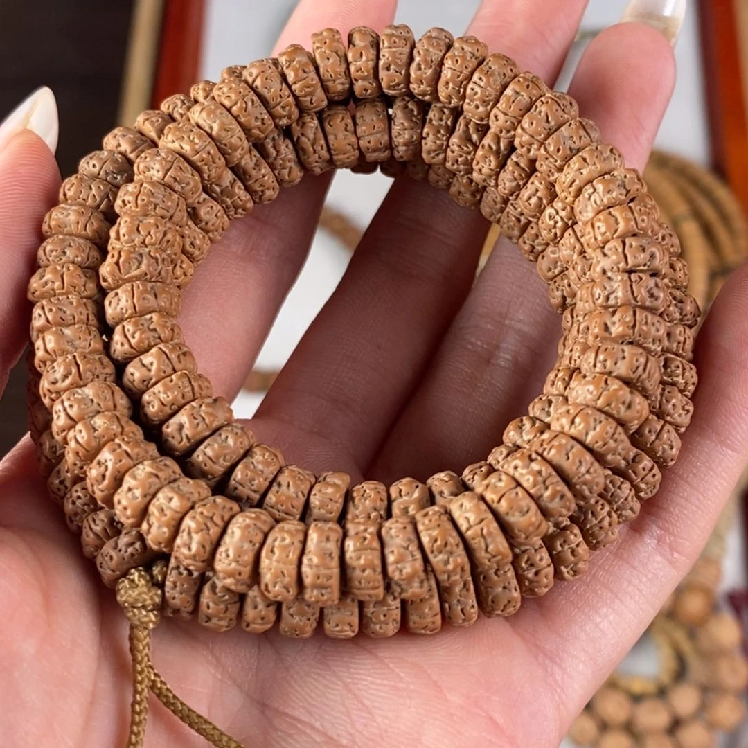 柏香籽/百香籽吊坠A054