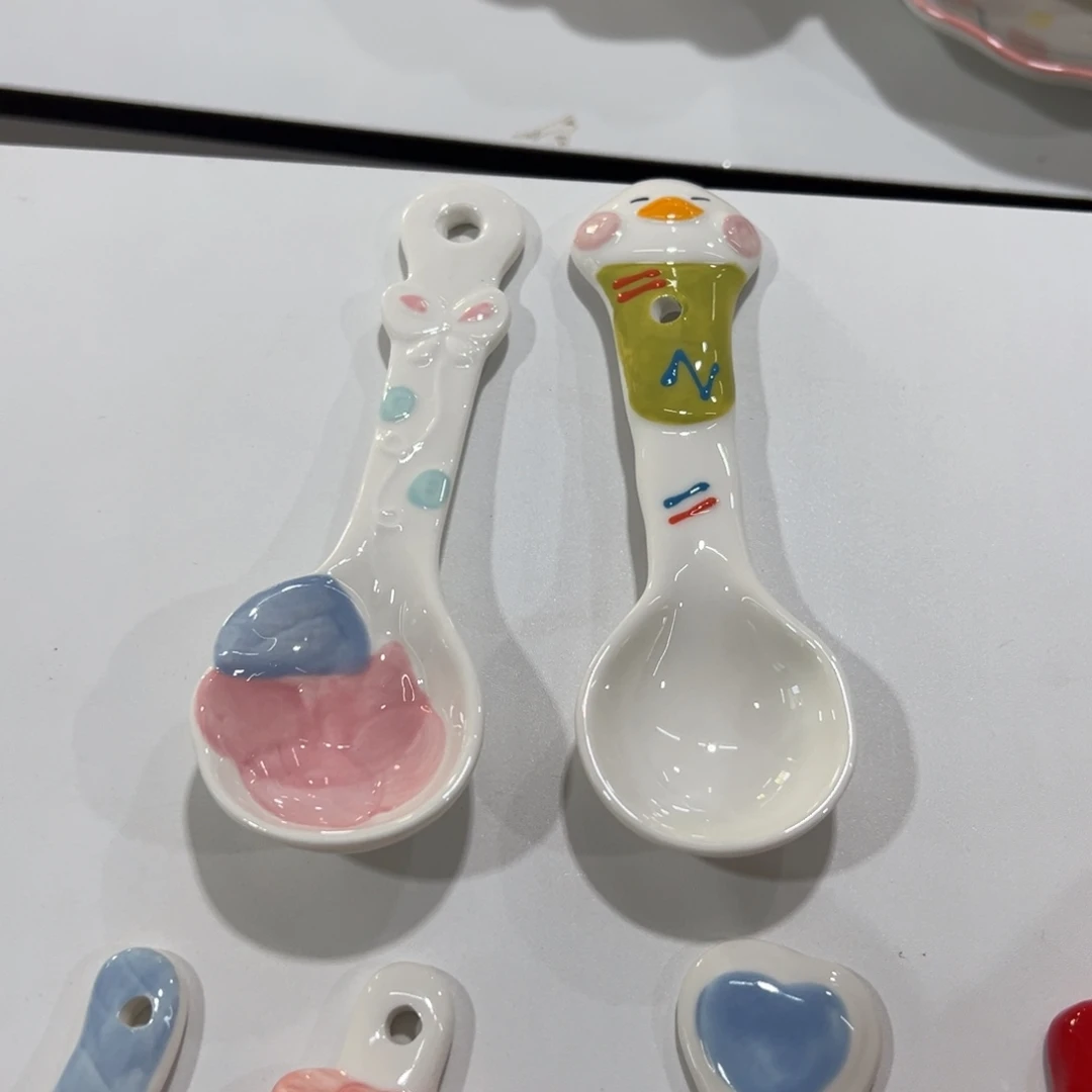 摆件微瑕品介意别拍！