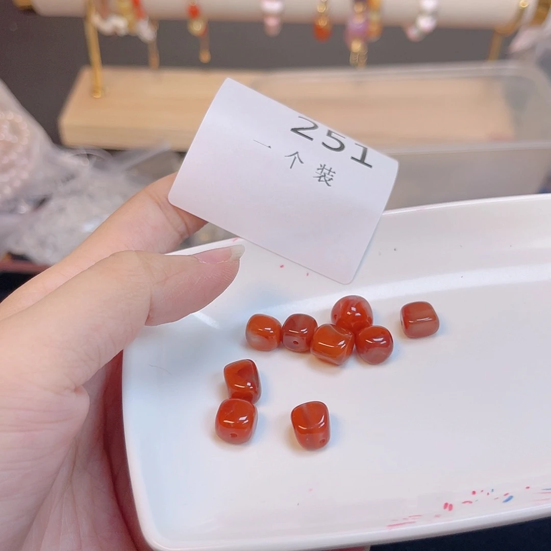 水晶珠宝半成品未镶嵌251 。