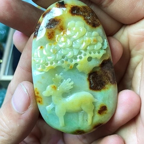 颈饰未镶嵌翡翠福豆豆珠宝翡翠颈饰