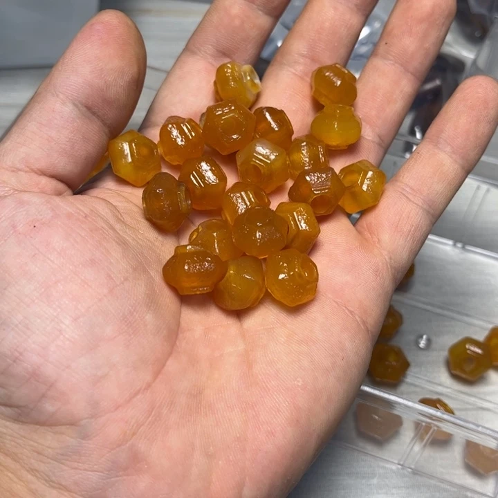 琉璃手工艺品3500。1个