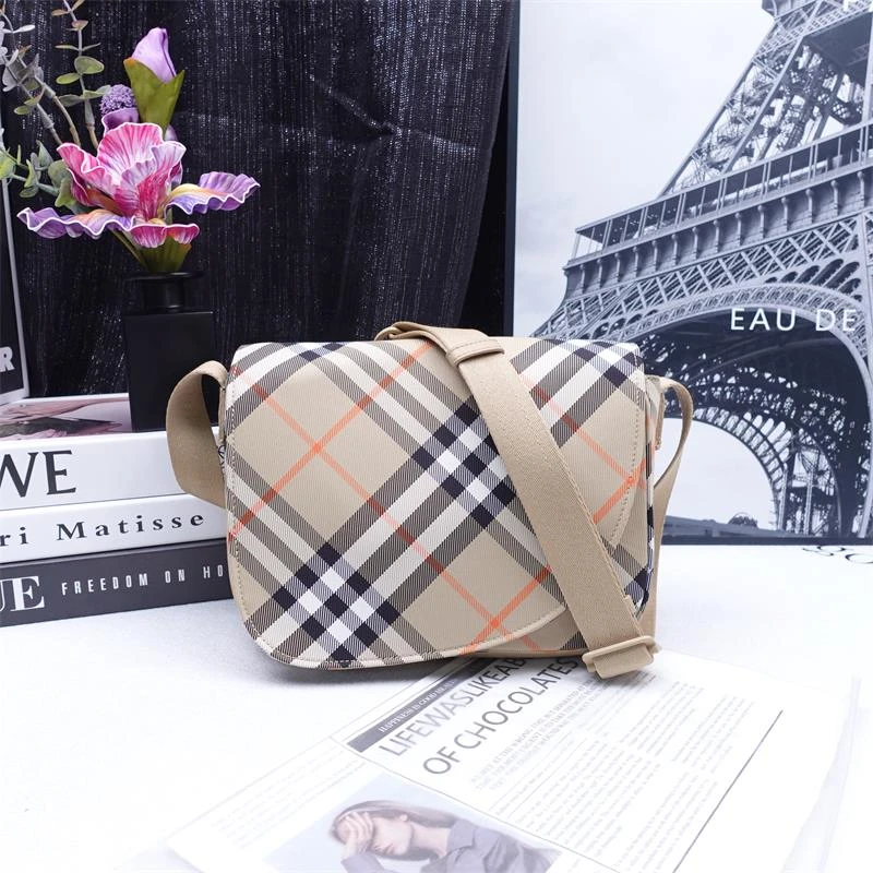 95新 BURBERRY/博柏利 经典格子拼卡其单肩包T_ZY0000411465