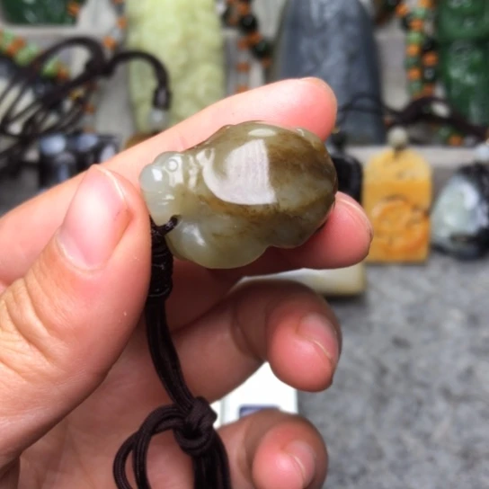 和田玉挂件未镶嵌