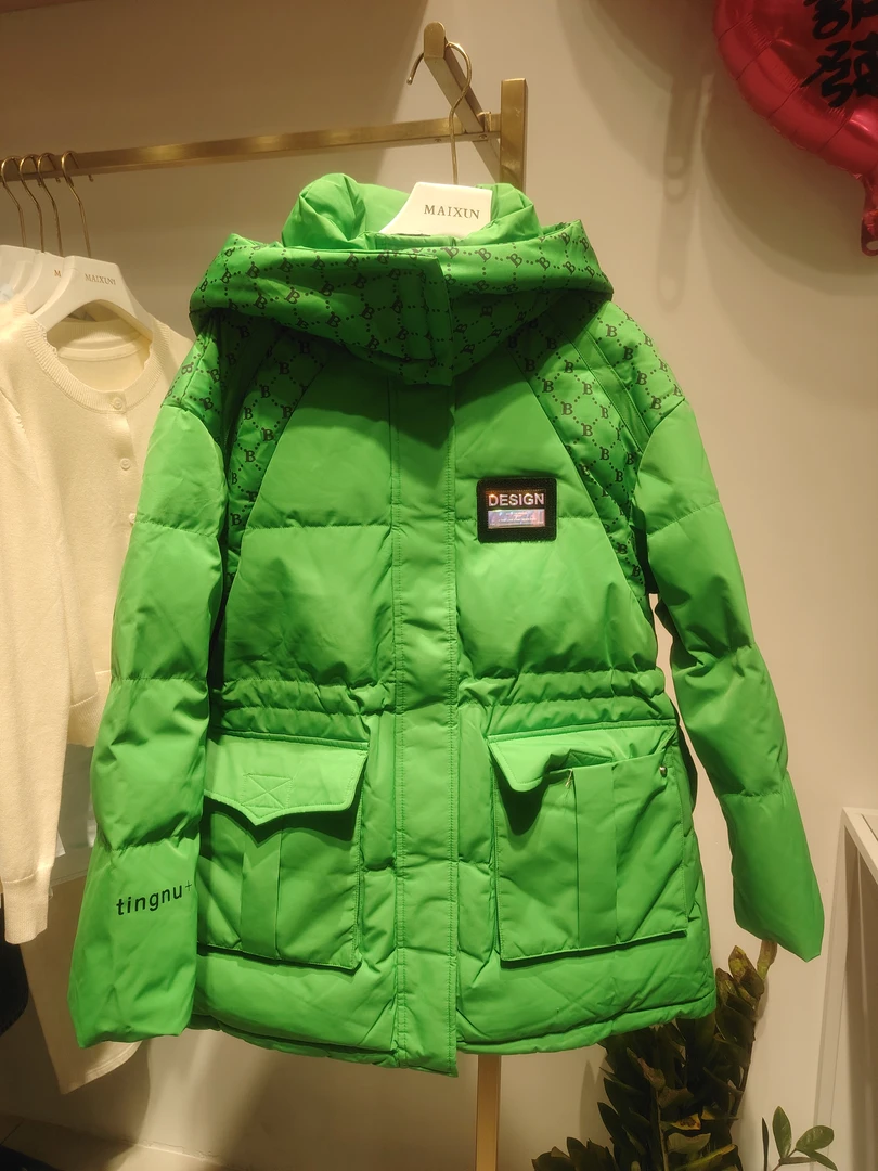 麦寻女装冬季新品YRMOO003中款棉服收腰时尚休闲宽松