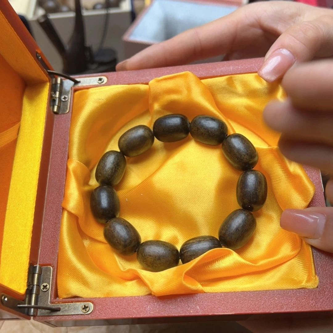 滴血莲花菩提吊坠