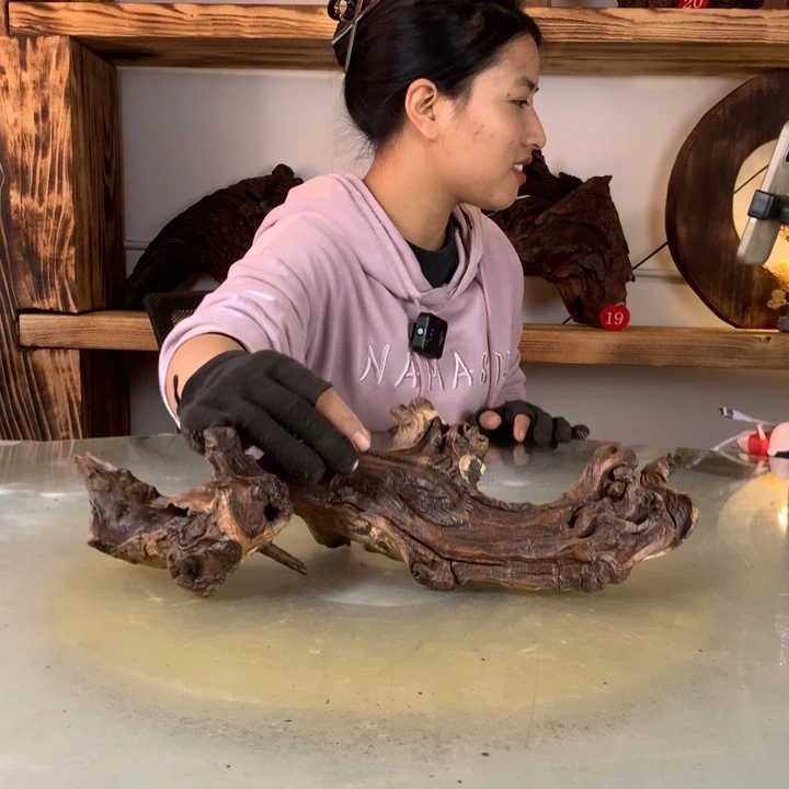 万***意天然的云南紫柚木会黄水