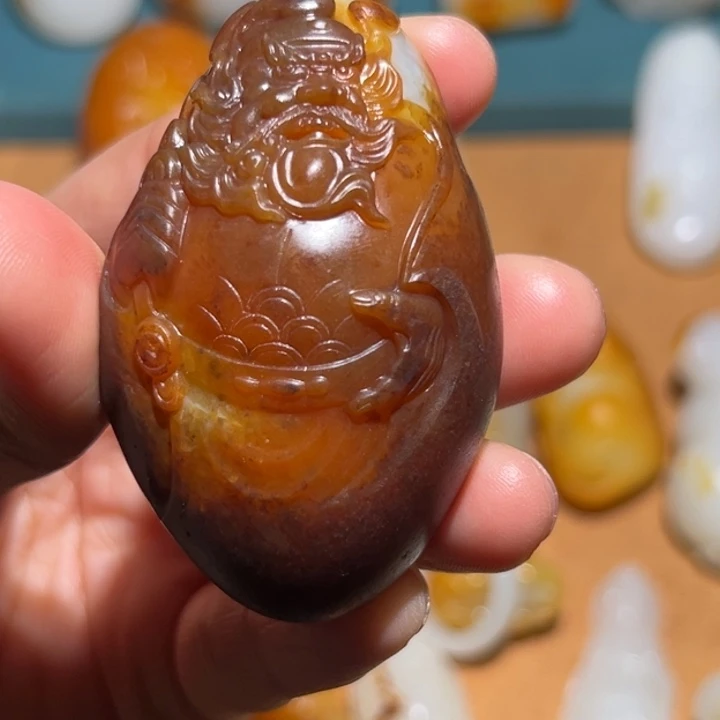 安***基和田玉未镶嵌颈饰