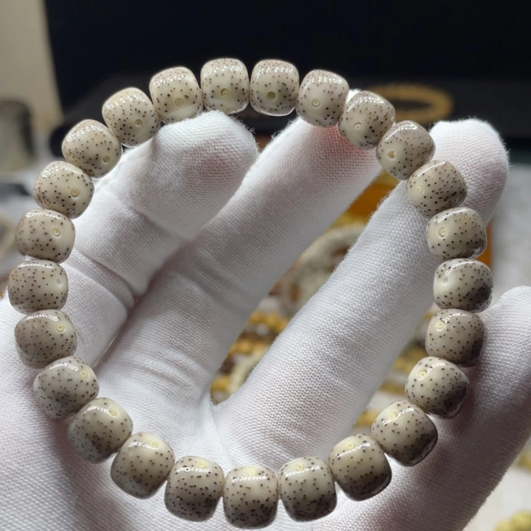 【闪购商品】手串星月菩提98糯冰火龙果