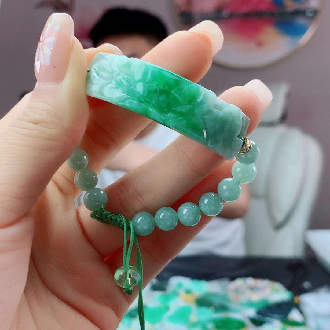 未镶嵌手链翡翠，