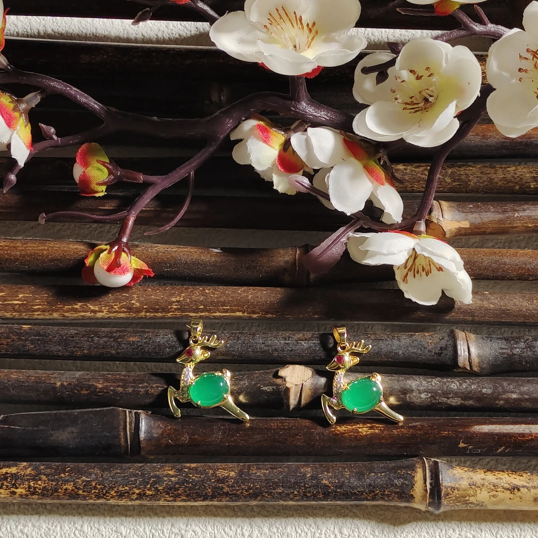 24-KK937时尚精美百搭款一鹿有你黄色吊坠