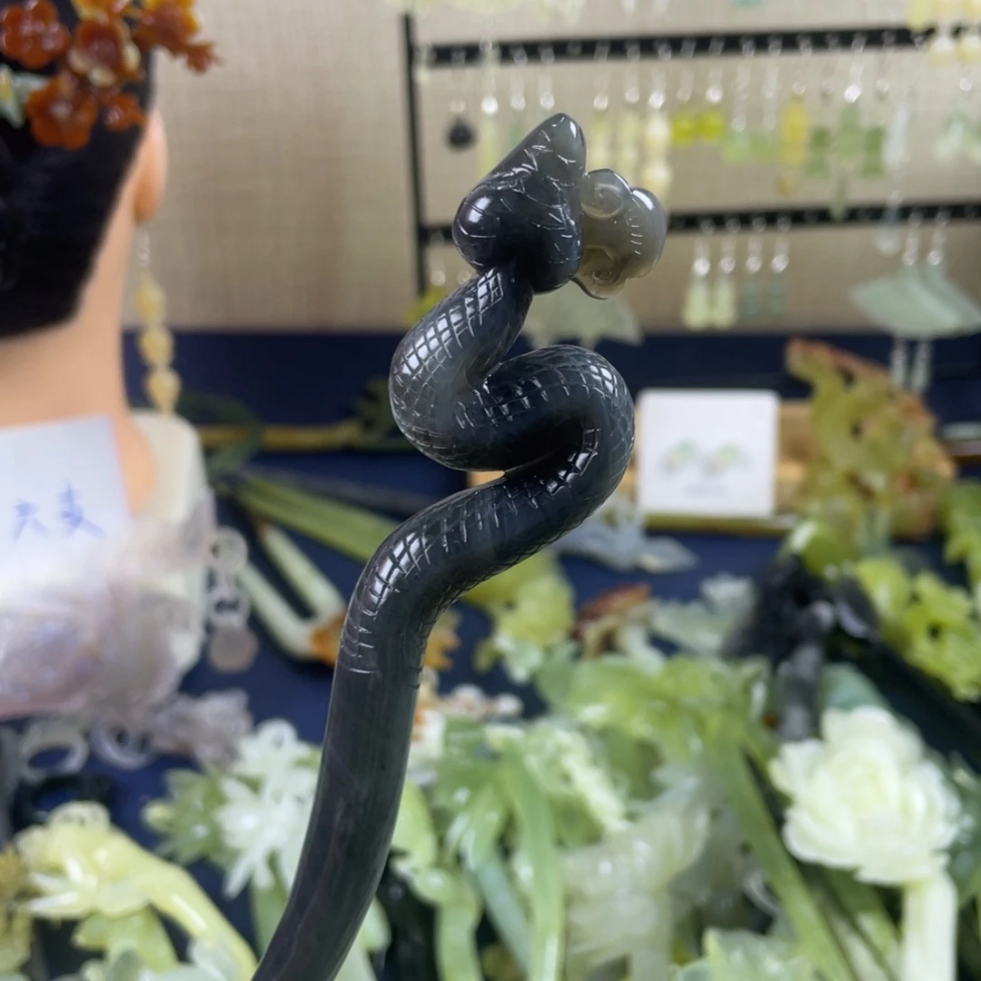 蛇纹石玉未镶嵌发饰
