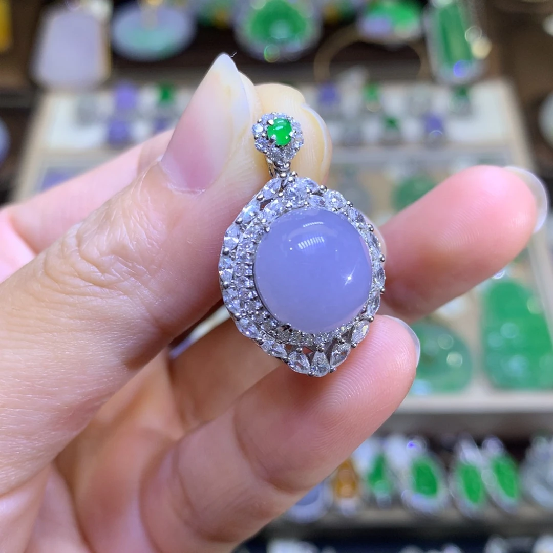 翡翠银S925镶嵌颈饰翡翠