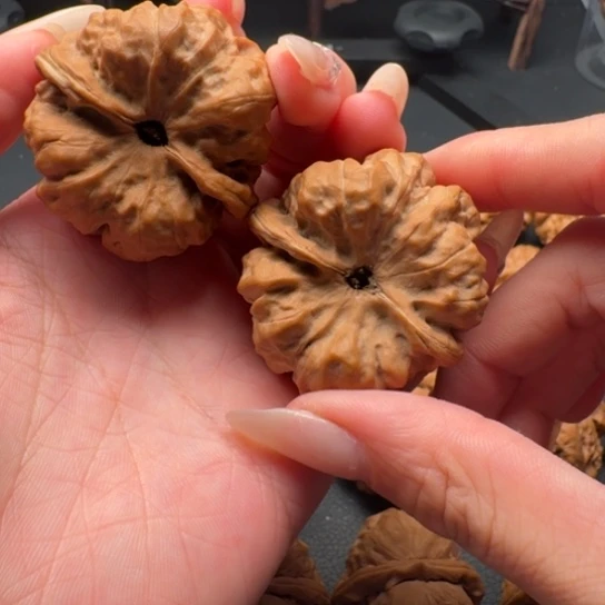 文玩核桃吊坠F**、文玩核桃文玩核桃