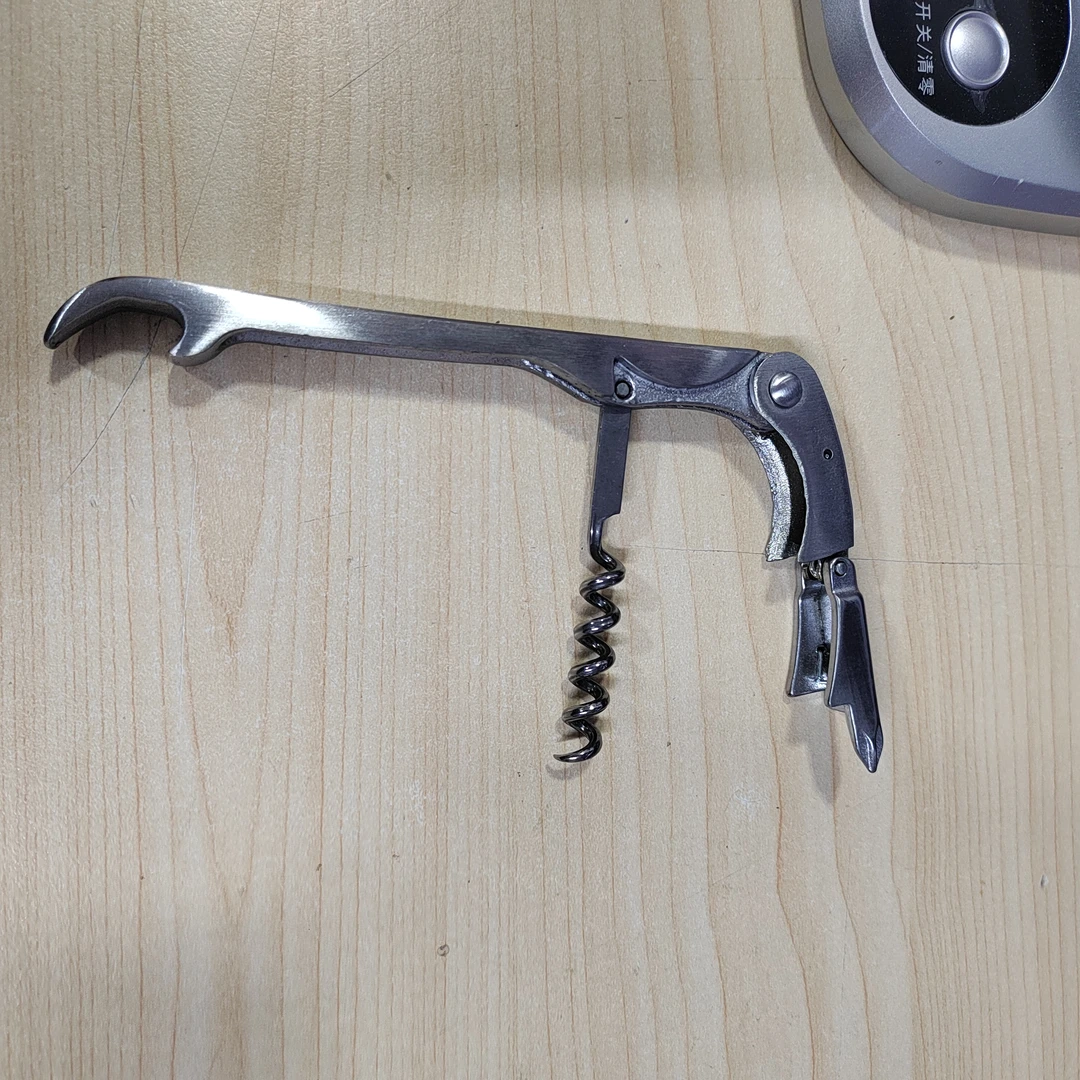 红酒开瓶器（拍一发二个别轻微划痕）