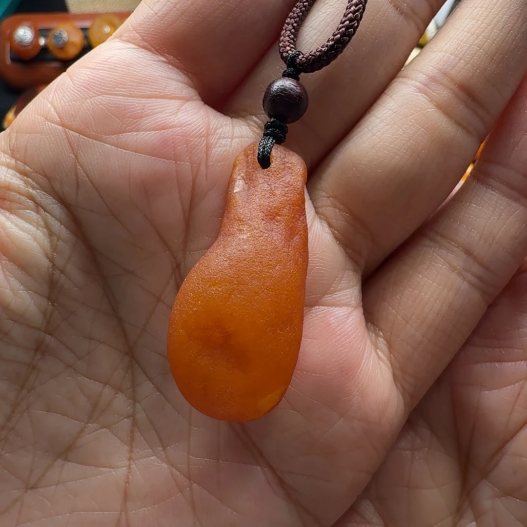 琥珀颈饰未镶嵌海漂吊坠