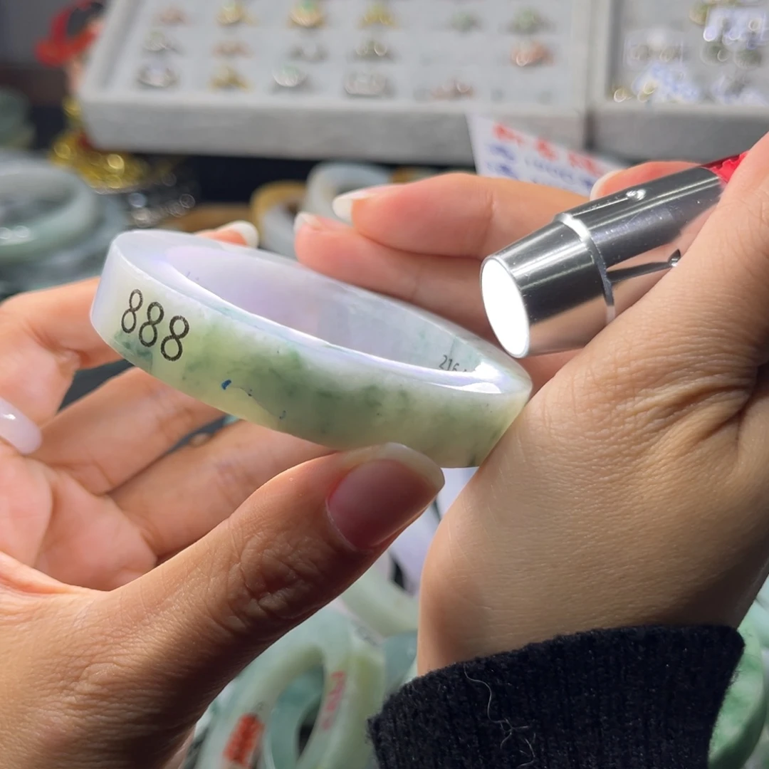 定制翡翠手镯未镶嵌