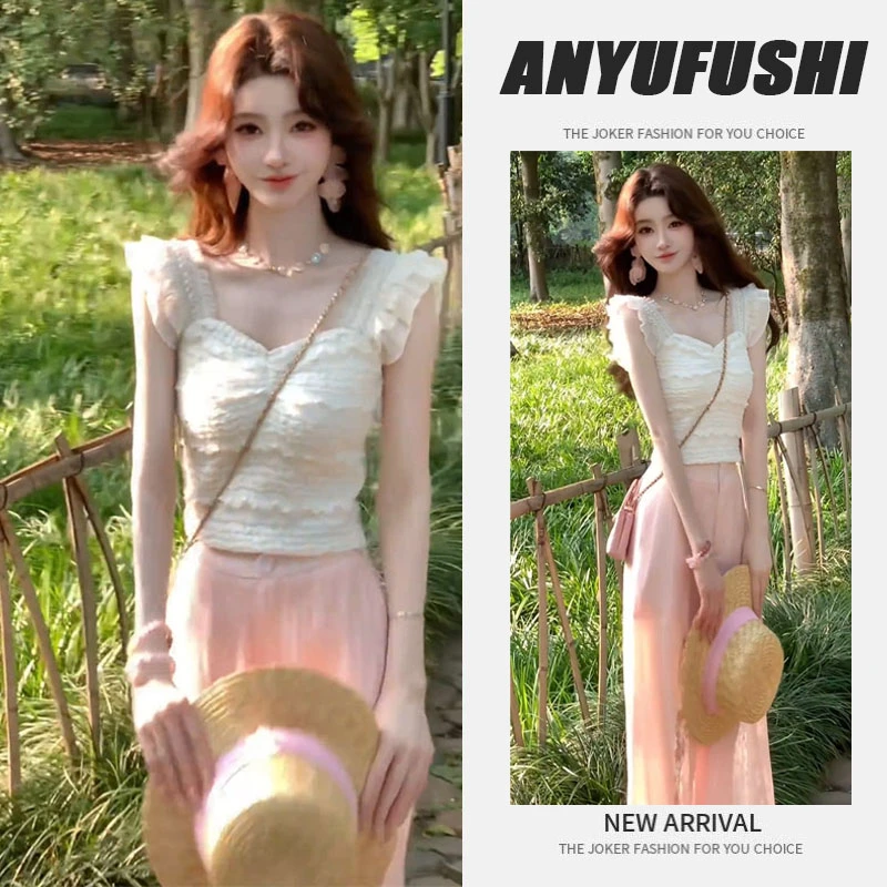 夏季穿搭一整套2025新款洋气减龄小飞袖上衣蕾丝拼接裤子两件套装