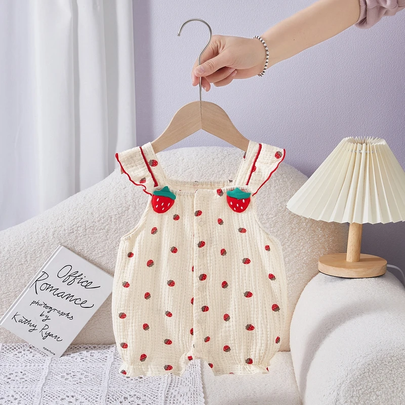 婴儿衣服夏季女宝宝可爱草莓吊带连体衣薄款无袖新生儿韩版爬服