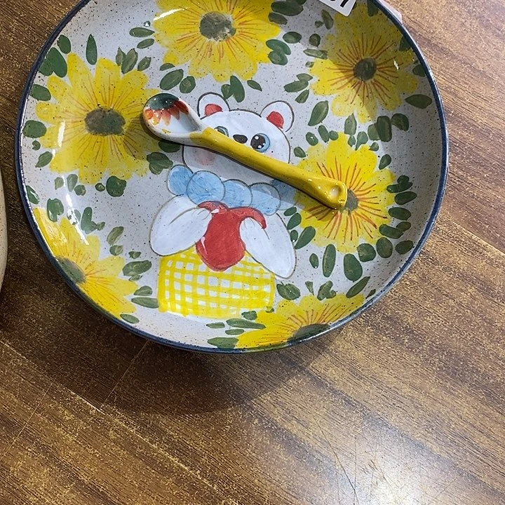 景德镇陶瓷学院的