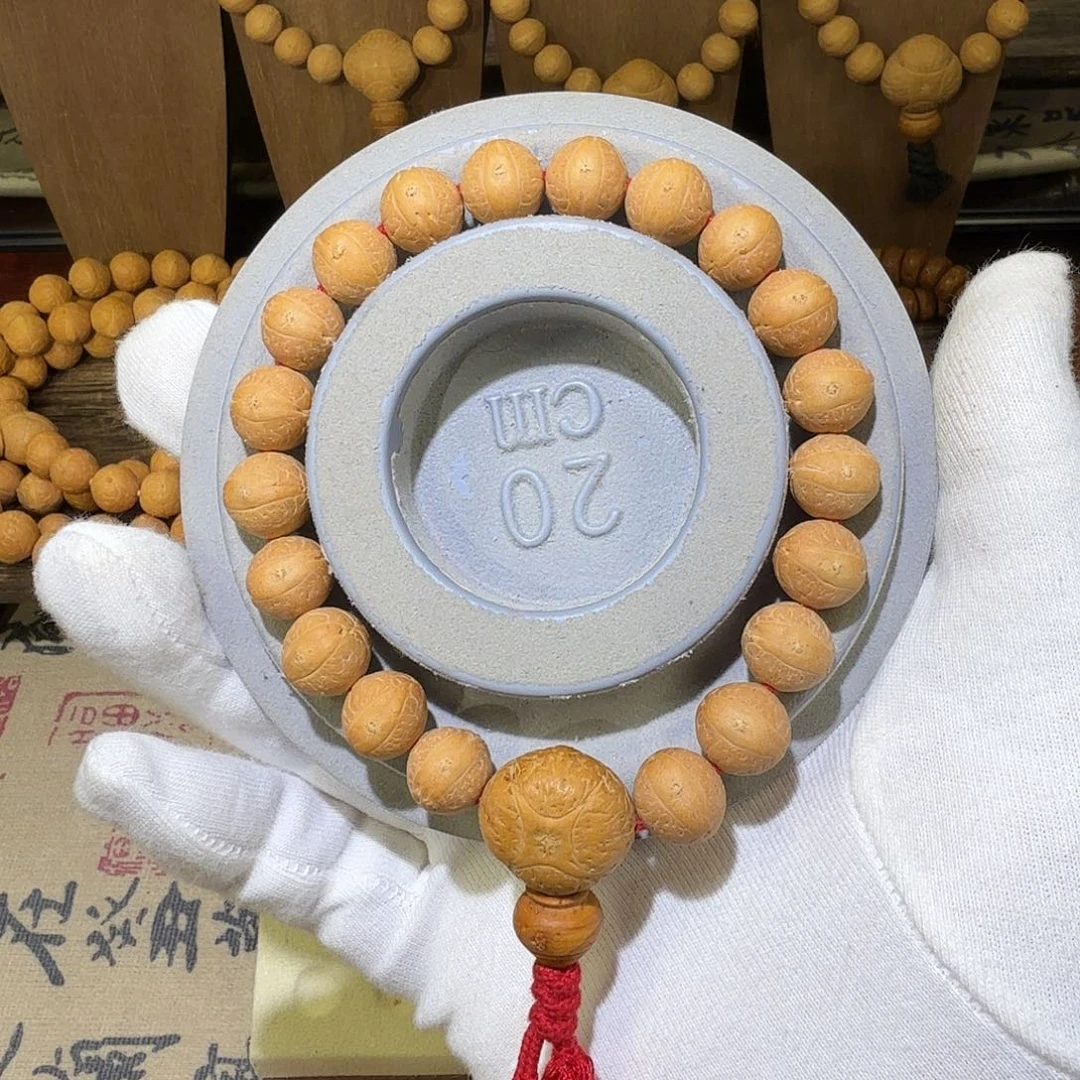 r***e手串凤眼菩提实心大萌眼11.8-12.2（一颗12.5）