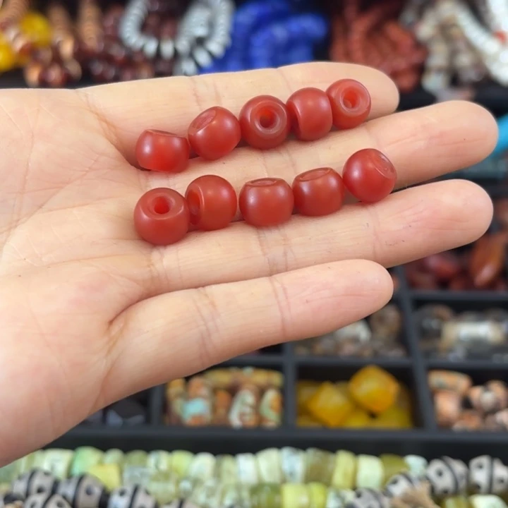 阳***阳玛瑙/玉髓未镶嵌颈饰