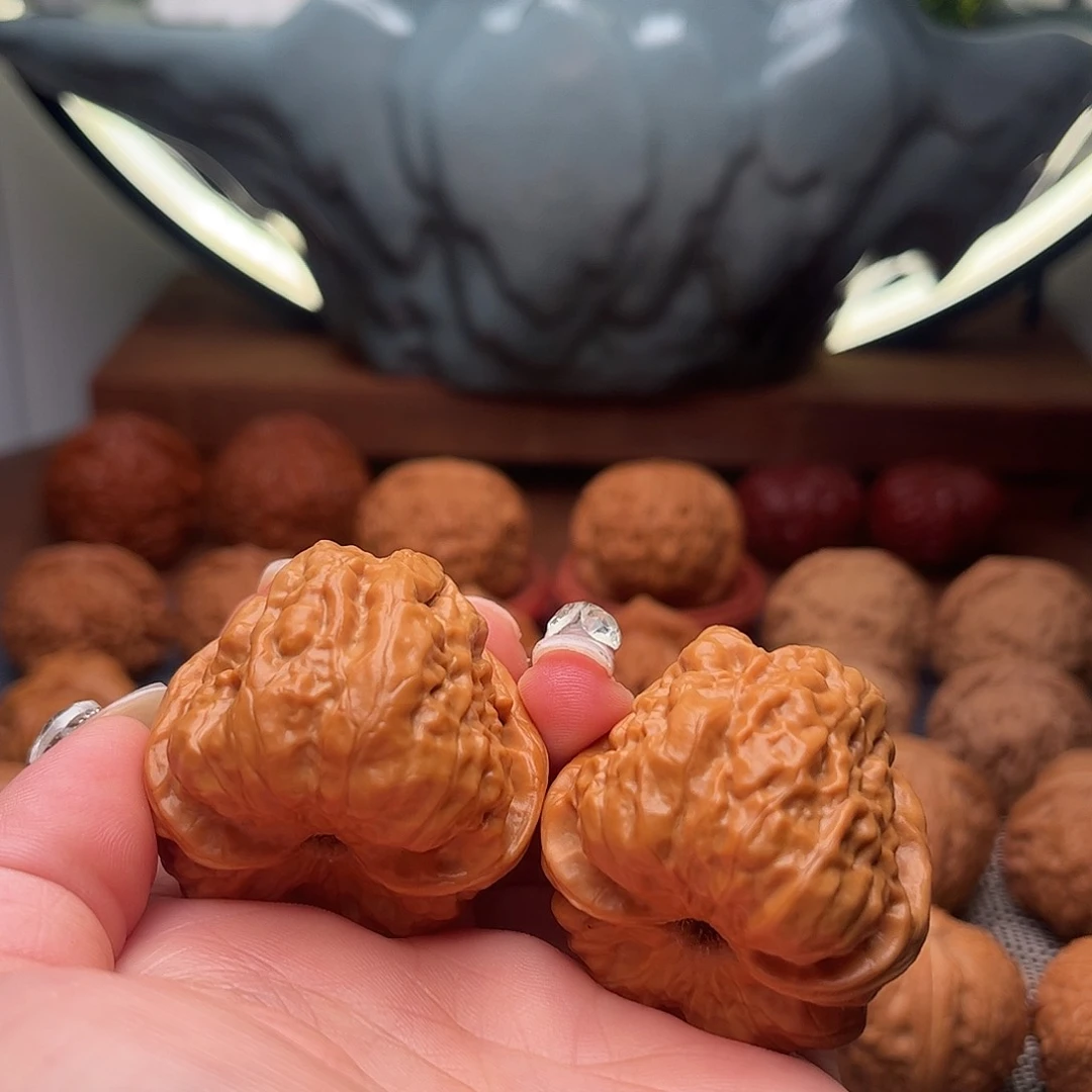 6148蛤蟆头38文玩核桃