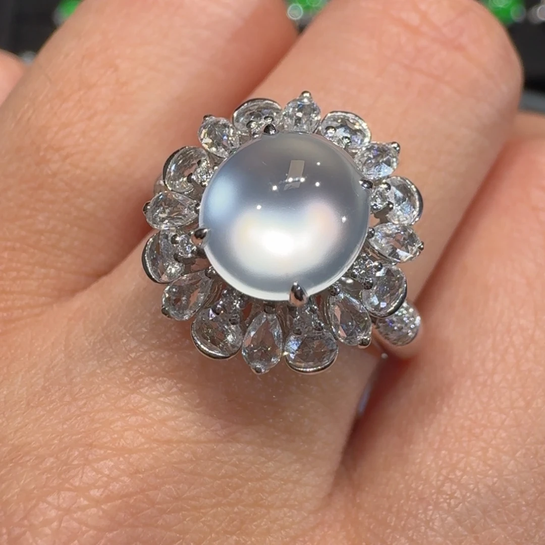 翡翠18K金镶嵌戒指收到货48小时鉴赏期