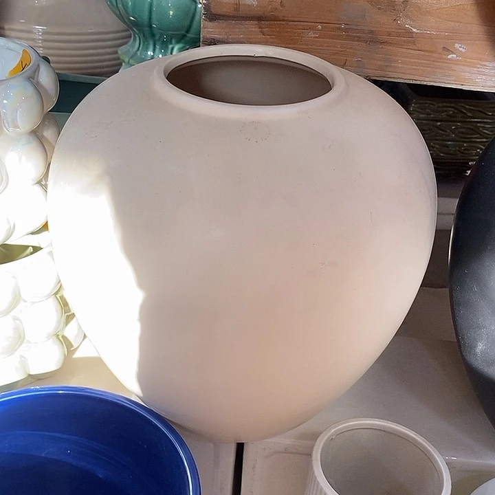 陶摆件陶盆有孔 瑕疵针孔漏釉介意勿拍外口 10外高22