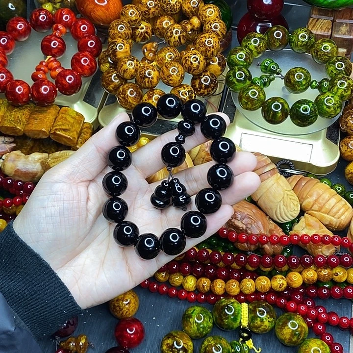 松木琥珀木文玩手串