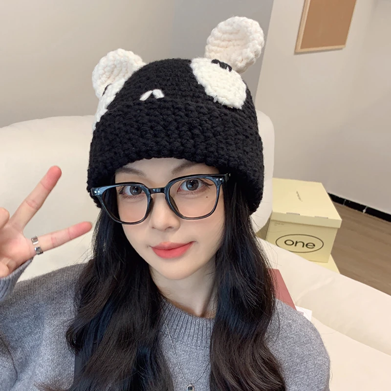 卡通熊猫编织毛线帽女生秋冬保暖防寒大眼呆萌护耳套头秋冬马术帽
