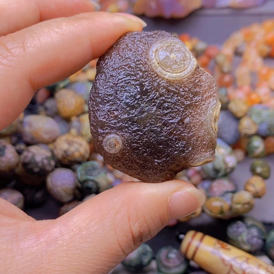 合金颈饰玛瑙/玉髓