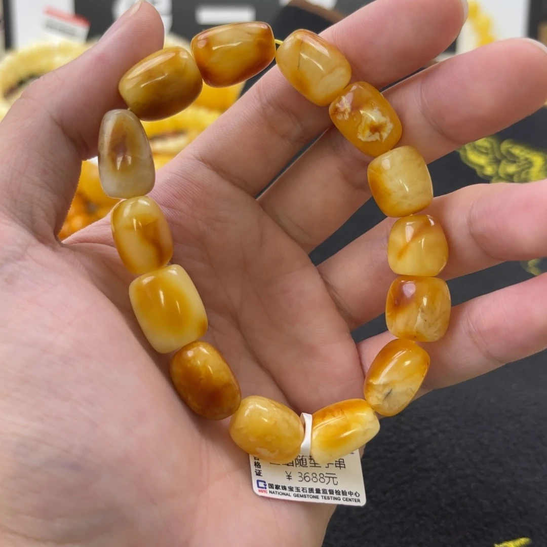 琥珀未镶嵌珠宝奇石