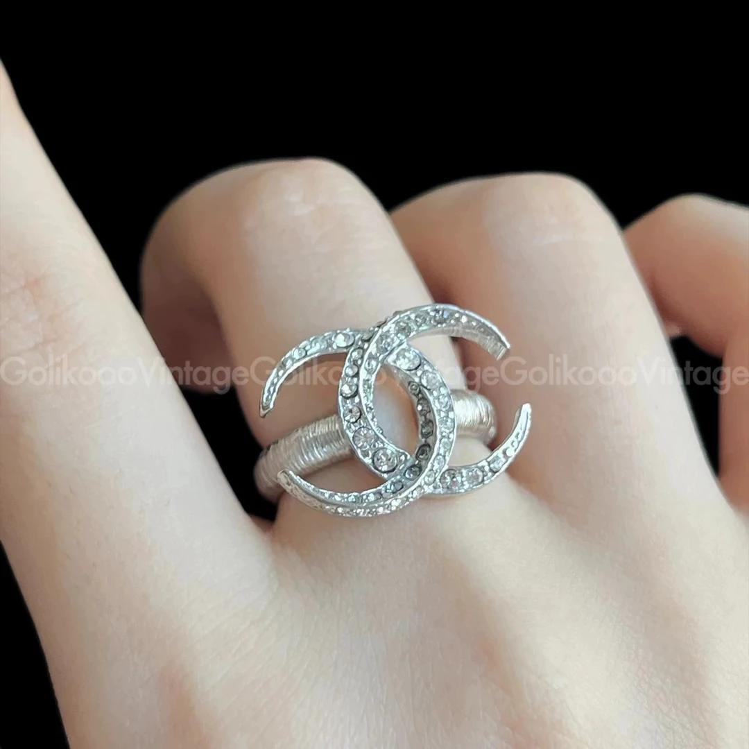 95新 Chanel/香奈儿 银色满钻双C戒指 RB6024072