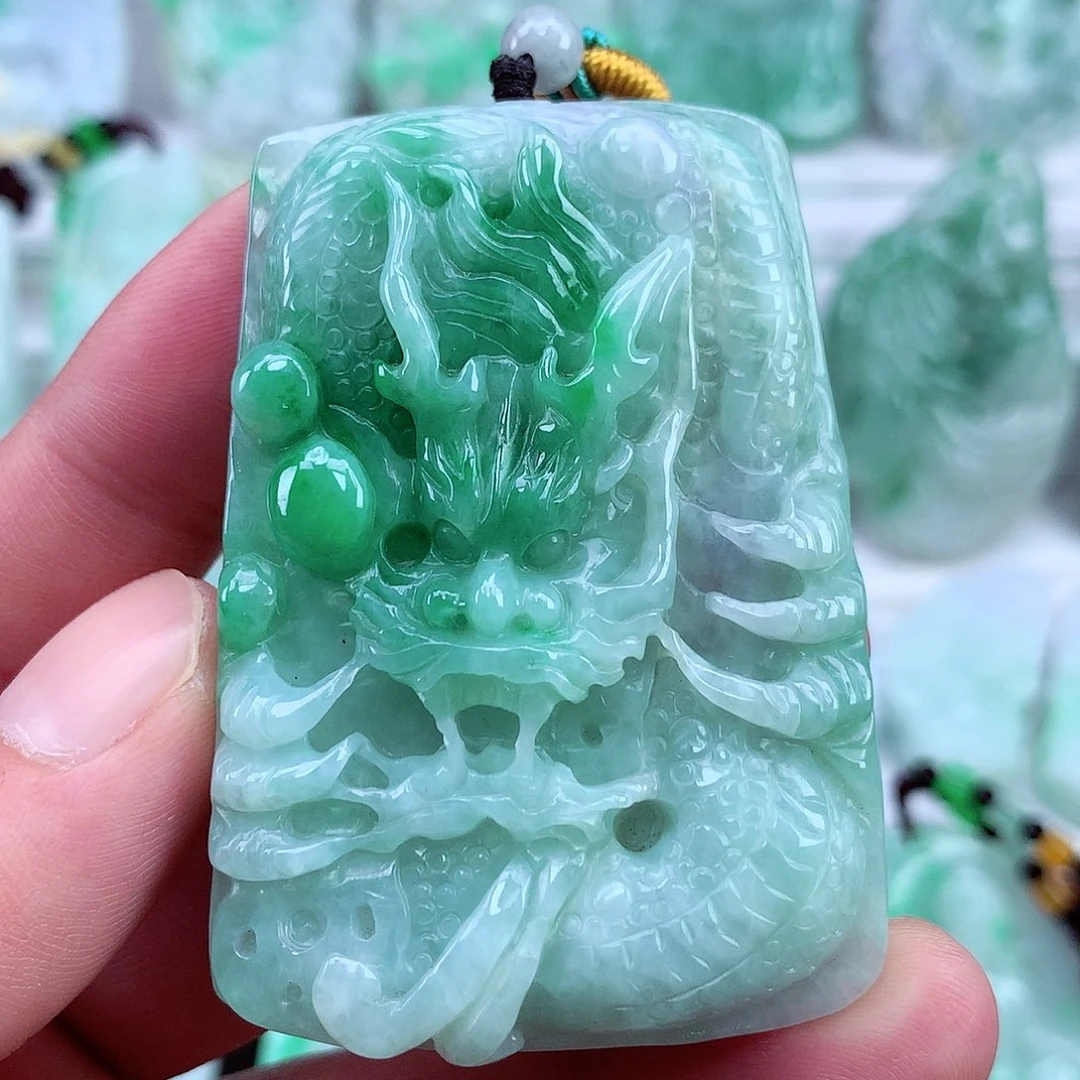 翡翠未镶嵌颈饰翡翠吊坠