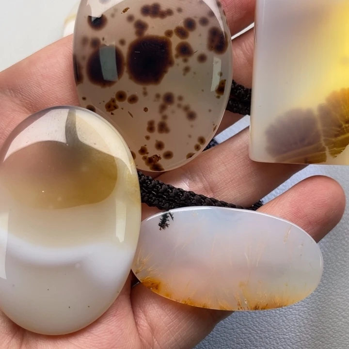 玛瑙/玉髓颈饰未镶嵌良*一