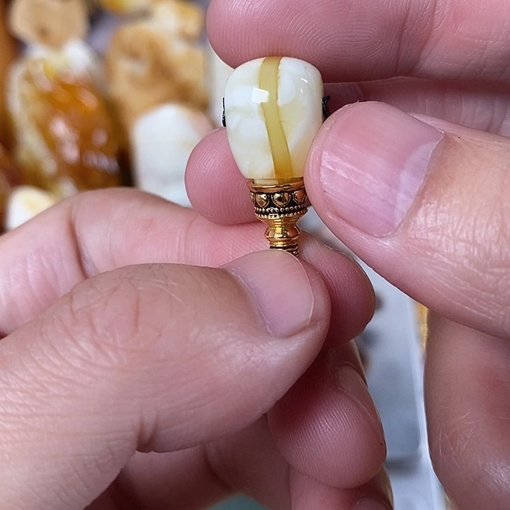 琥珀未镶嵌珠宝奇石我